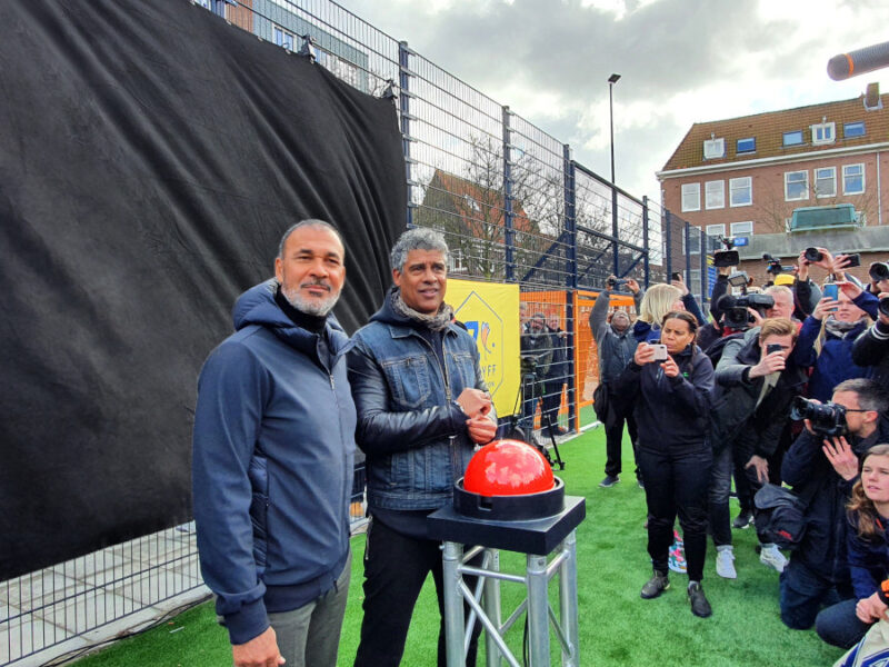 Rode Knoppen - Opening Johan Cruyff Court Ruud Gullit Frank Rijkaard