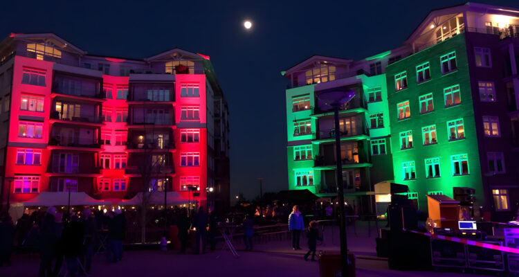 Rode Knoppen - Opening Of Onthullng By Night